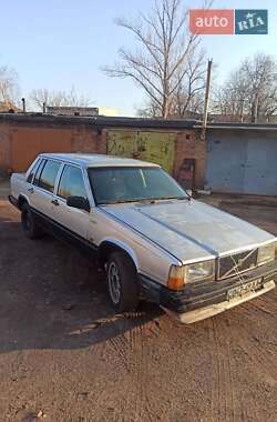 Седан Volvo 740 1985 в Кривому Розі