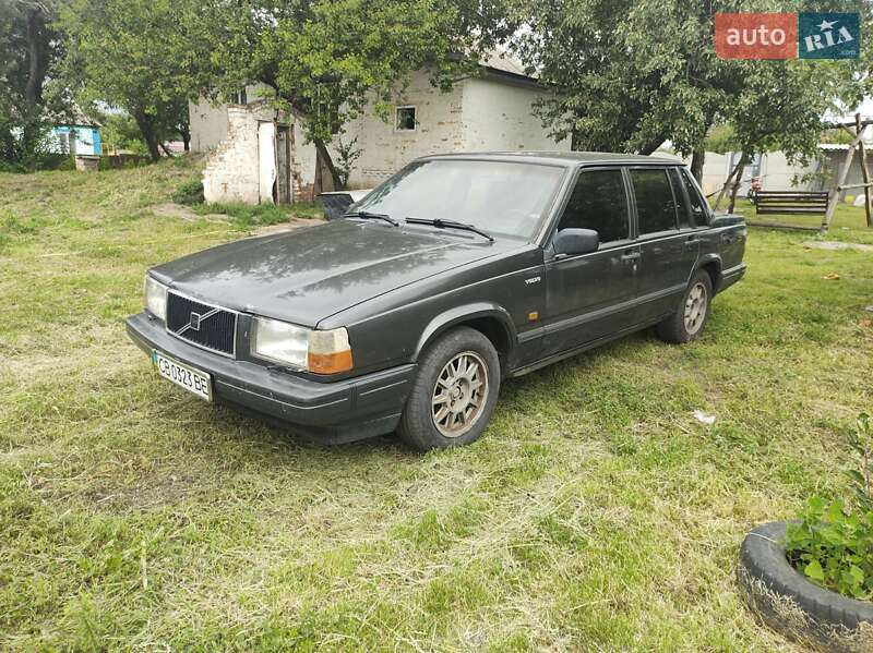 Volvo 740 1990