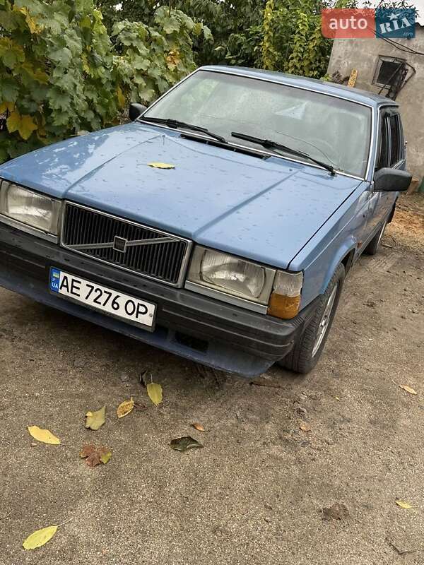 Седан Volvo 740 1989 в Южному фото 15 Седан Volvo 740 1989 в Южному