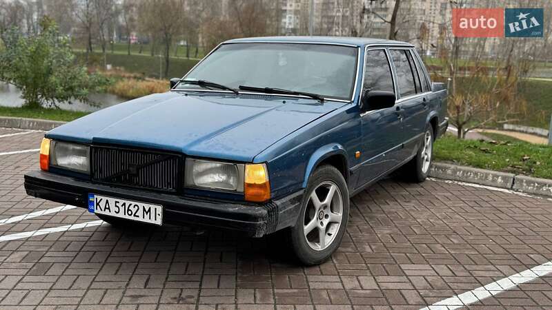 Седан Volvo 740 1985 в Києві фото Седан Volvo 740 1985 в Києві