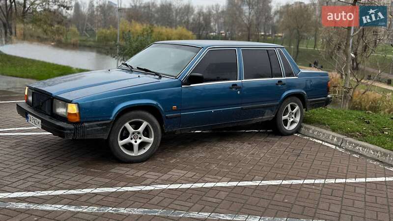 Седан Volvo 740 1985 в Києві фото 3 Седан Volvo 740 1985 в Києві
