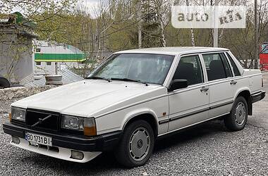 Седан Volvo 760 1986 в Тернополе