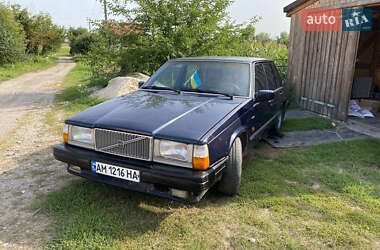 Седан Volvo 760 1984 в 