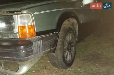 Седан Volvo 760 1985 в 