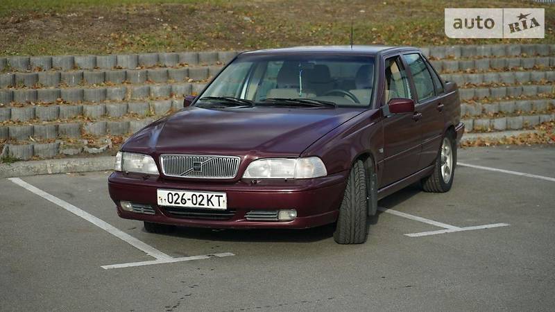 Седан Volvo 850 1993 в Киеве