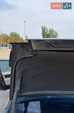 Седан Volvo 850 1992 в 