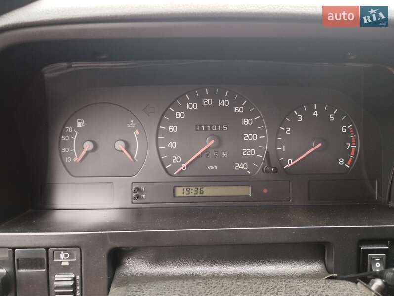 Седан Volvo 850 1994 в Николаеве