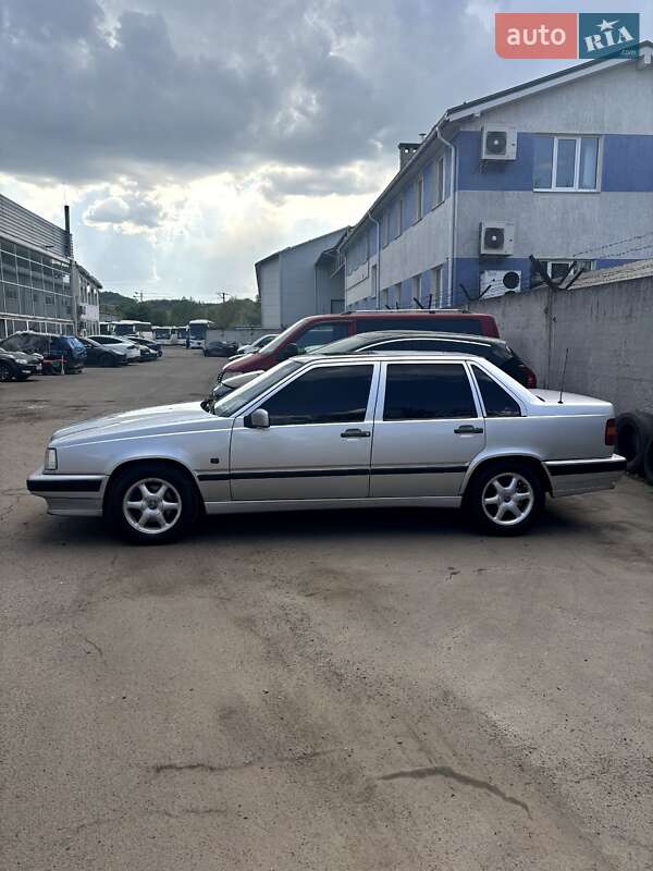 Седан Volvo 850 1992 в Львове