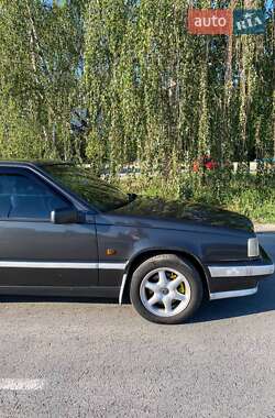 Седан Volvo 850 1992 в 