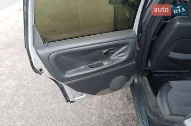 Седан Volvo 850 1993 в 