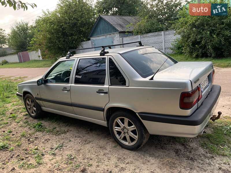 Седан Volvo 850 1993 в Чернигове