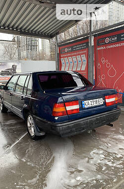 Седан Volvo 940 1993 в Киеве