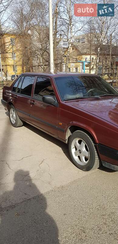 Седан Volvo 940 1993 в Дніпрі
