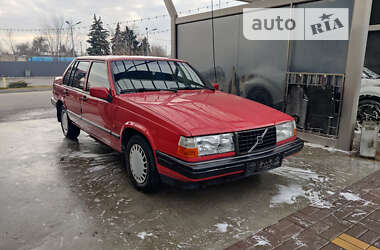 Седан Volvo 940 1992 в Днепре