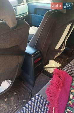 Седан Volvo 940 1992 в 
