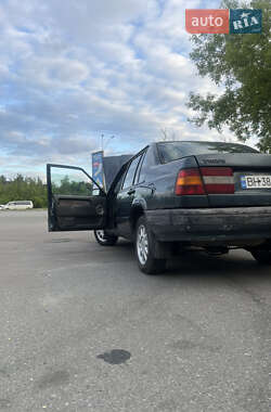 Седан Volvo 940 1994 в 