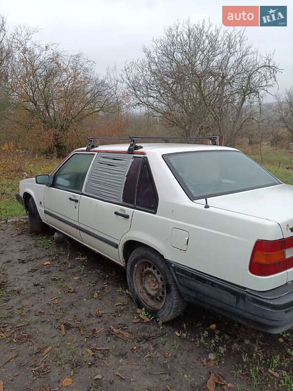 Седан Volvo 940 1992 в Дніпрі