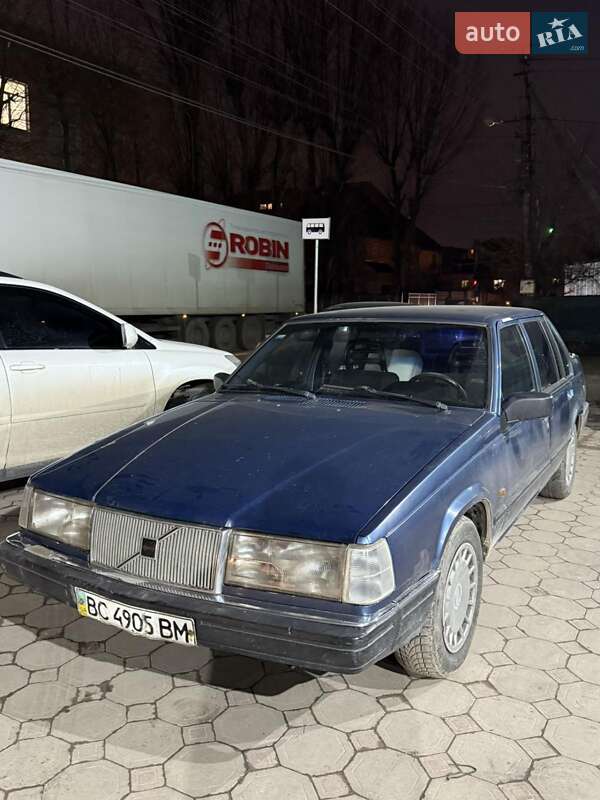 Седан Volvo 940 1993 в Львові фото 2 Седан Volvo 940 1993 в Львові