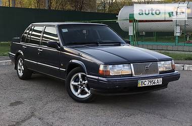 Седан Volvo 960 1994 в 
