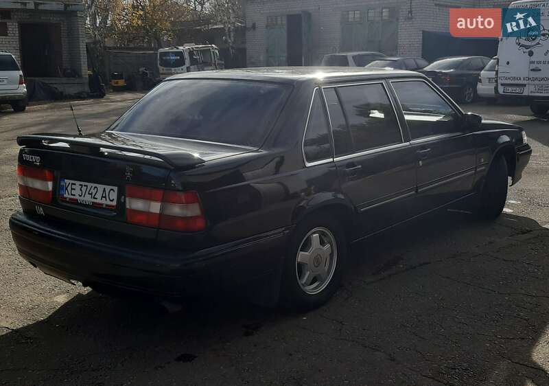 Седан Volvo 960 1991 в Кривом Роге