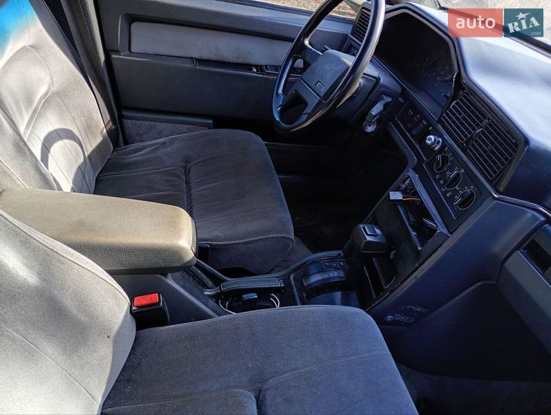 Седан Volvo 960 1994 в Полонном