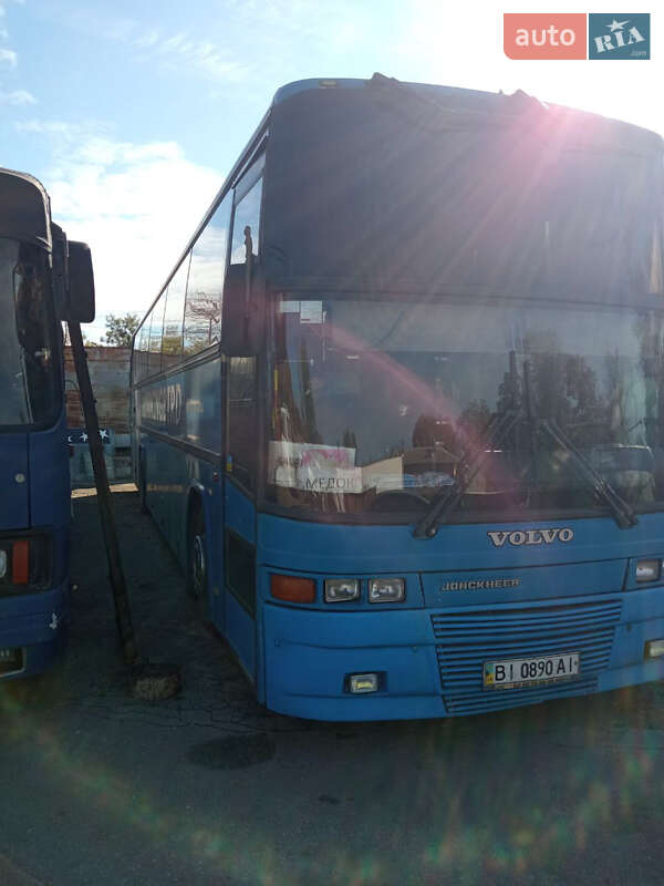 Туристический / Междугородний автобус Volvo B10R 1988 в Харькове