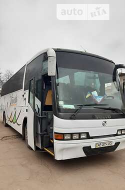 Туристический / Междугородний автобус Volvo B12 1995 в Виннице