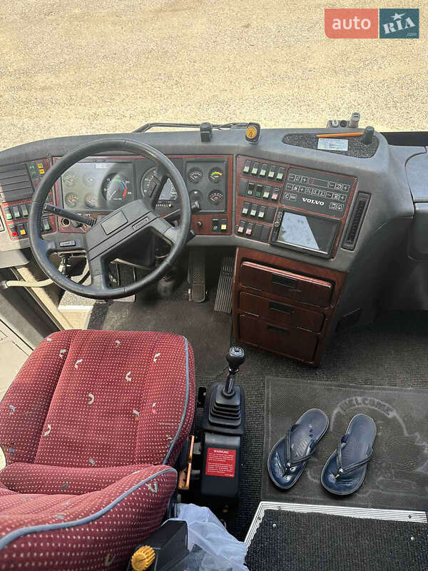 Туристичний / Міжміський автобус Volvo B12 1999 в Одесі