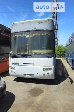Туристический / Междугородний автобус Volvo B12 1999 в Одессе