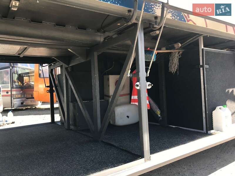 Туристический / Междугородний автобус Volvo B12 2003 в Черновцах фото 8 Туристический / Междугородний автобус Volvo B12 2003 в Черновцах