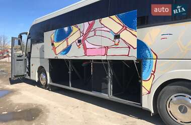 Туристический / Междугородний автобус Volvo B12 2003 в 