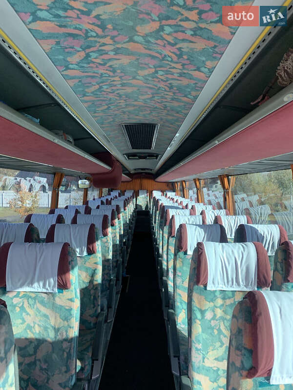 Туристичний / Міжміський автобус Volvo B12 1998 в Шепетівці