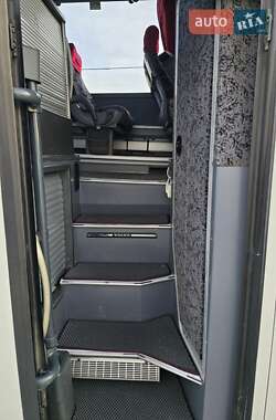 Туристичний / Міжміський автобус Volvo B12 2007 в  фото 25 Туристичний / Міжміський автобус Volvo B12 2007 в