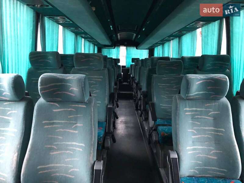 Туристический / Междугородний автобус Volvo B8R 1997 в Луцке
