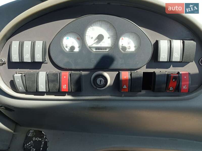 Экскаватор погрузчик Volvo BL 71 2005 в Староконстантинове фото 10 Экскаватор погрузчик Volvo BL 71 2005 в Староконстантинове