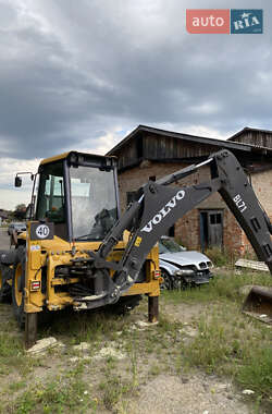 Экскаватор погрузчик Volvo BL 71 2006 в Трускавце
