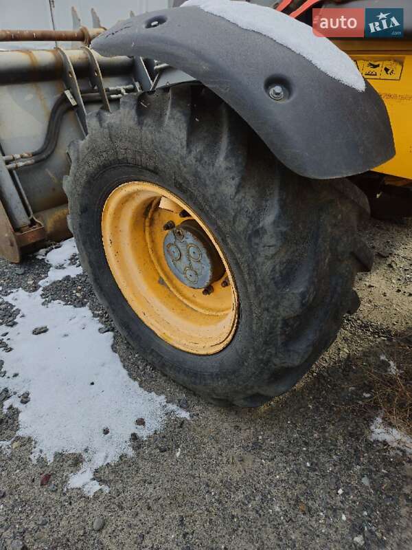 Экскаватор погрузчик Volvo BL 71 2012 в Горишних Плавнях