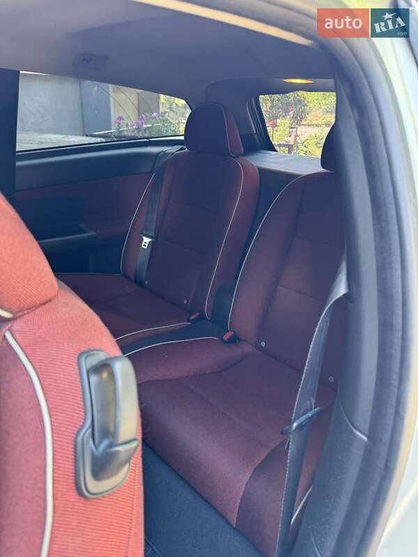 Хэтчбек Volvo C30 2009 в Вижнице
