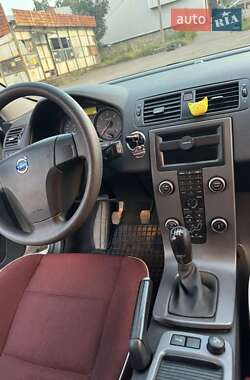 Хэтчбек Volvo C30 2009 в Вижнице