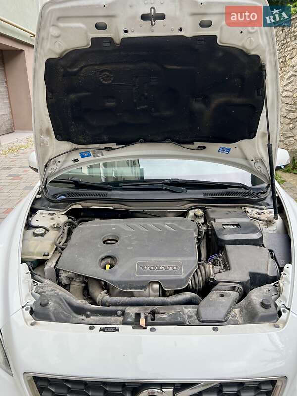 Хэтчбек Volvo C30 2011 в Тернополе фото 44 Хэтчбек Volvo C30 2011 в Тернополе