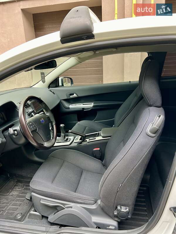 Хэтчбек Volvo C30 2011 в Тернополе фото 46 Хэтчбек Volvo C30 2011 в Тернополе