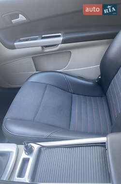 Хэтчбек Volvo C30 2011 в 