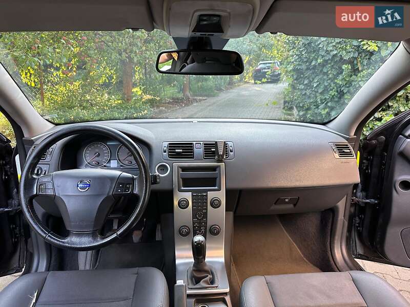 Хэтчбек Volvo C30 2007 в Киеве