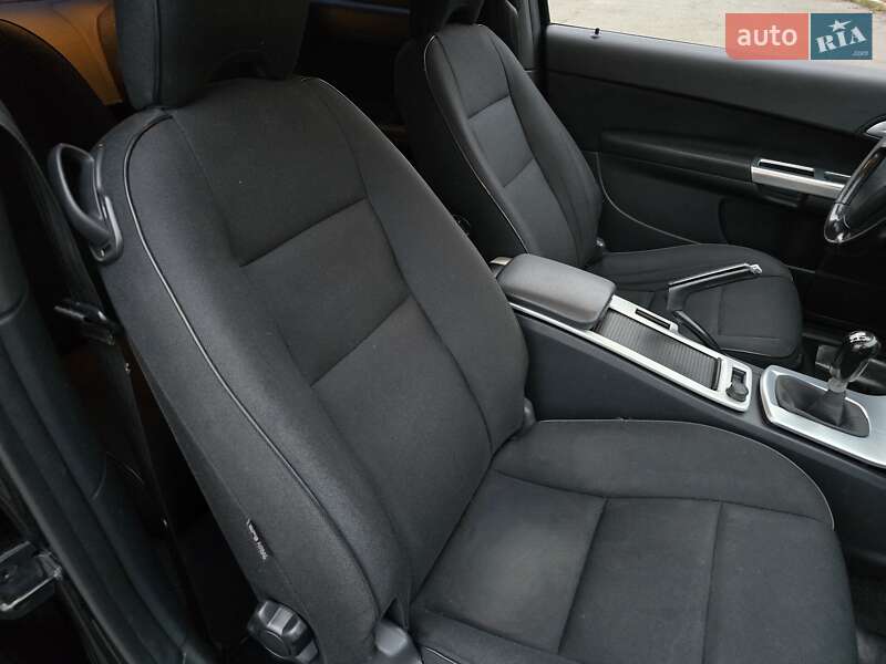 Хетчбек Volvo C30 2010 в Хмельницькому