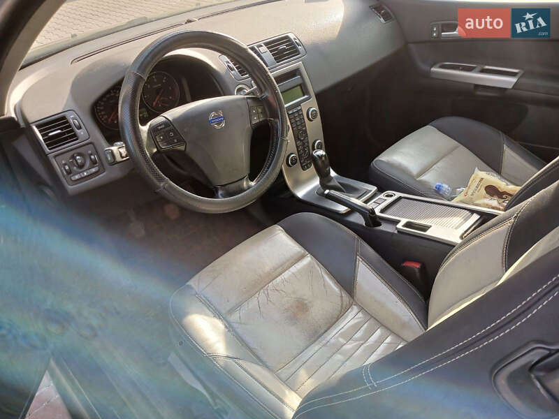 Хэтчбек Volvo C30 2009 в Тернополе