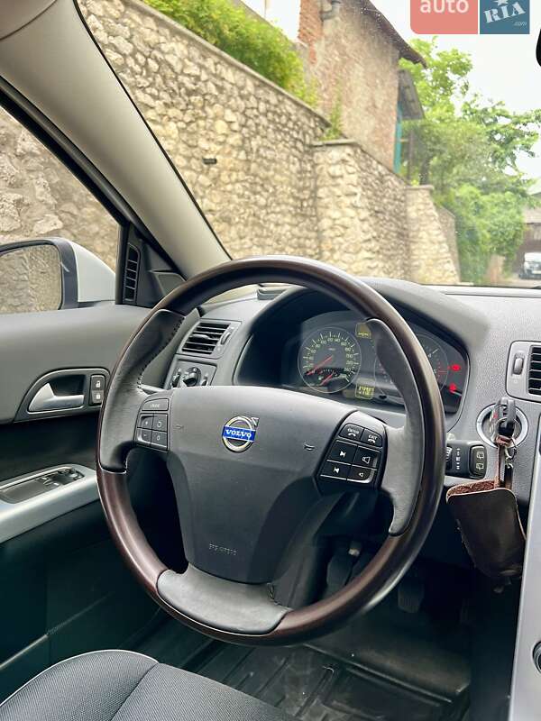 Хэтчбек Volvo C30 2011 в Тернополе