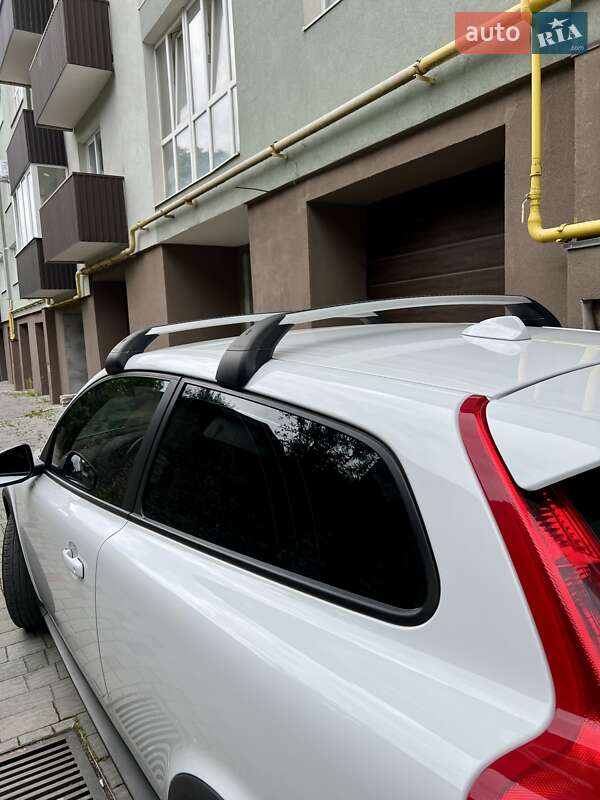 Хэтчбек Volvo C30 2011 в Тернополе