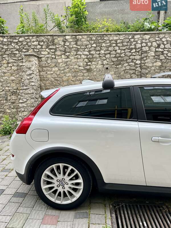 Хэтчбек Volvo C30 2011 в Тернополе