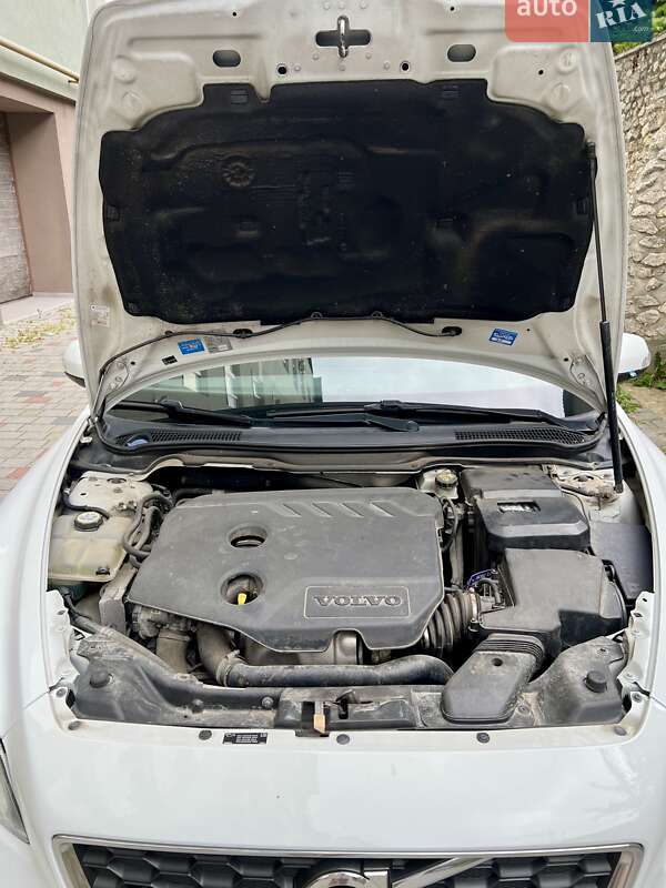 Хэтчбек Volvo C30 2011 в Тернополе