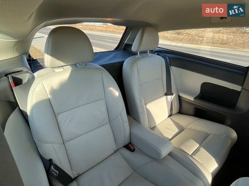 Хэтчбек Volvo C30 2010 в Киеве фото 9 Хэтчбек Volvo C30 2010 в Киеве